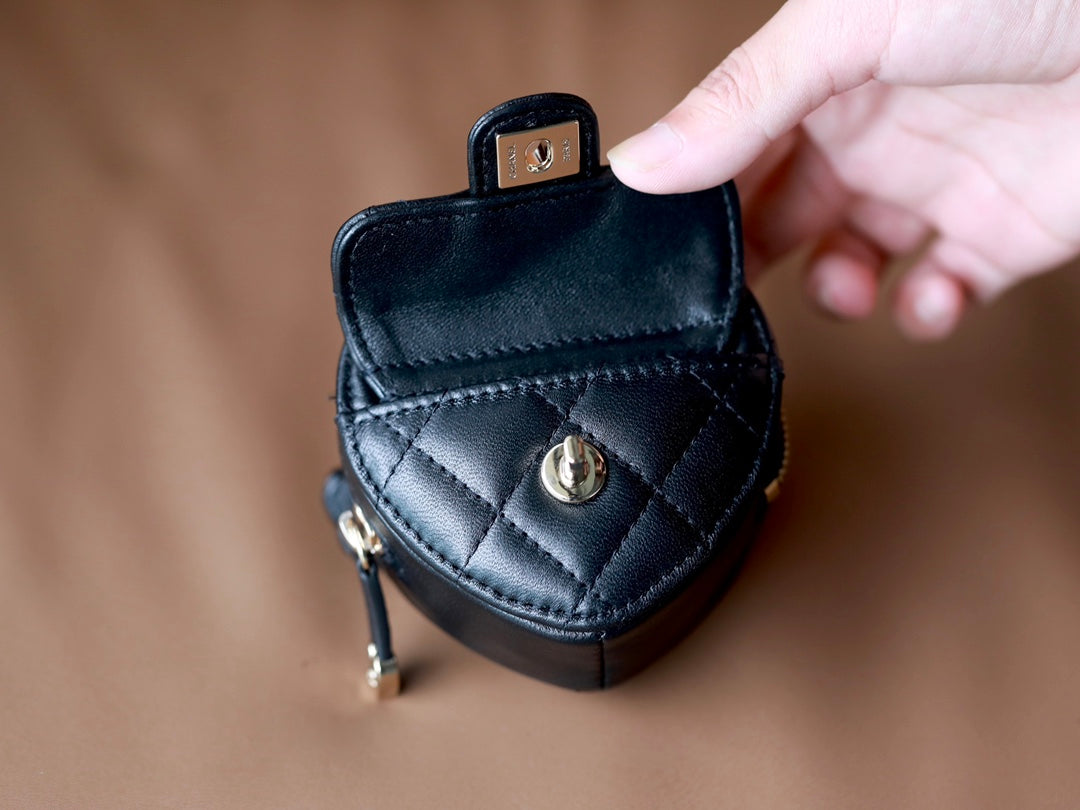 CC HEART COIN PURSE 8.5 NOIR VEAU