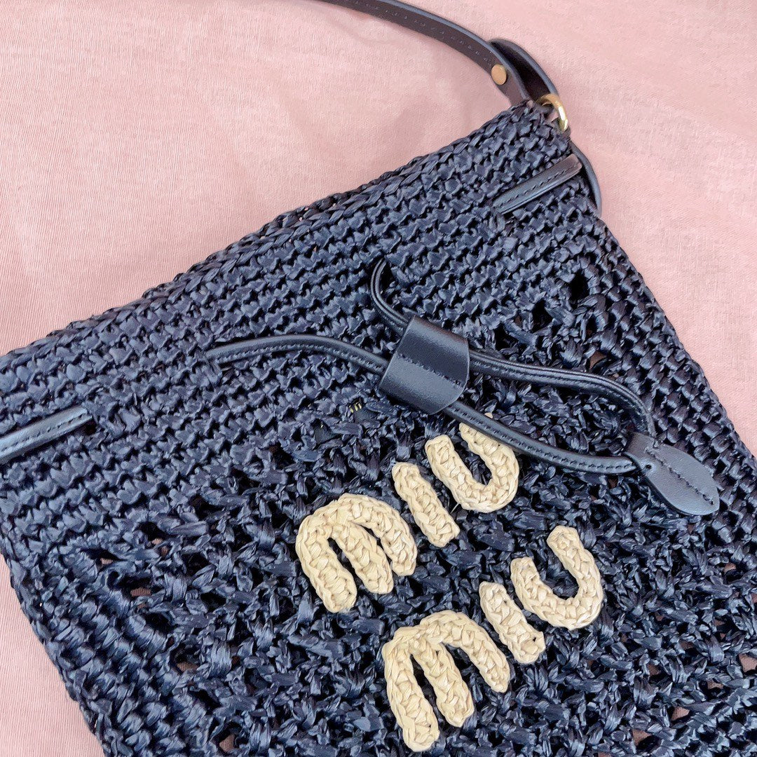 miu sac seau 20cm tissu tissé noir