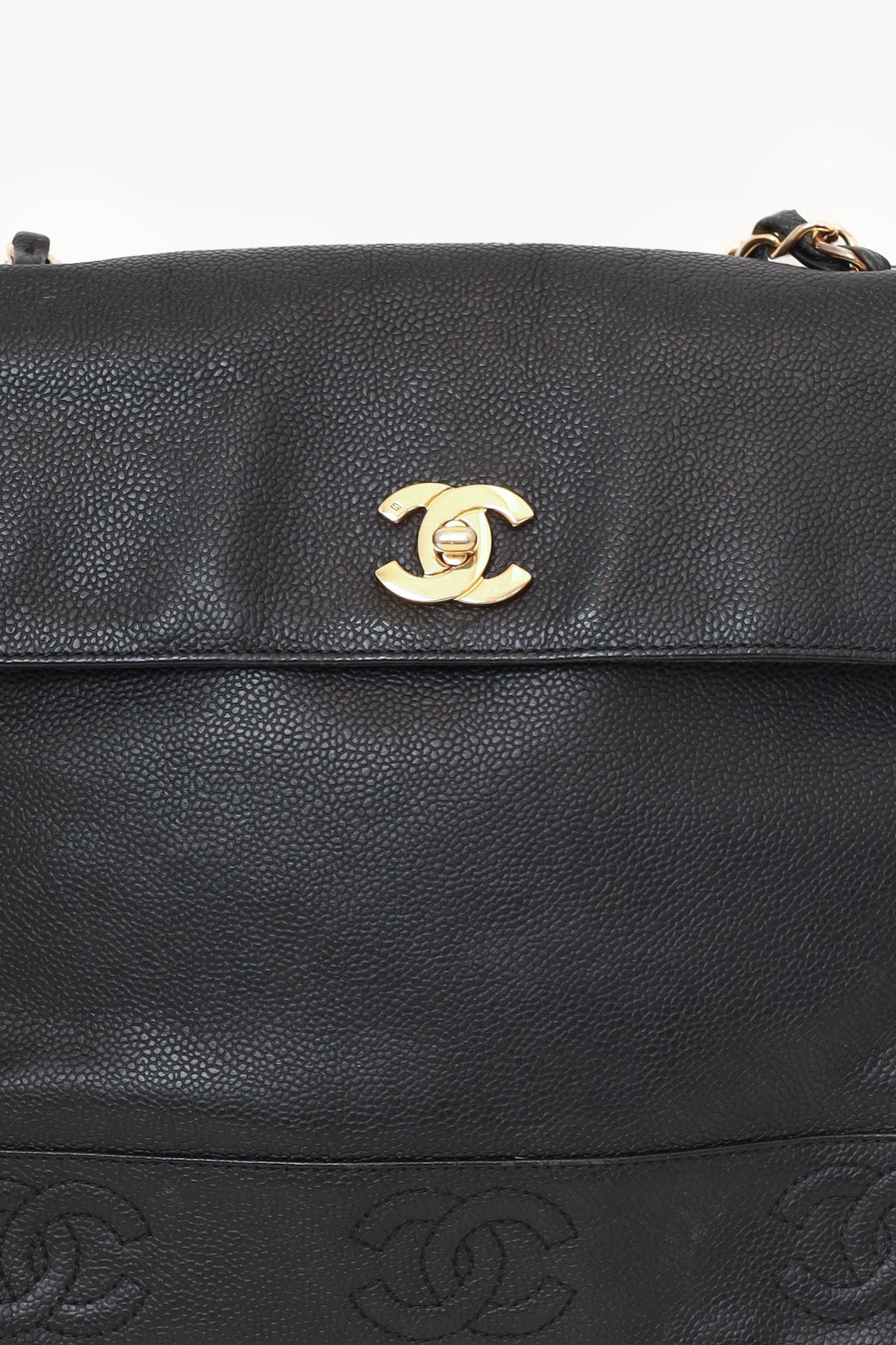 Chanel -97 Sac bandoulière Triple CC en cuir Caviar Noir